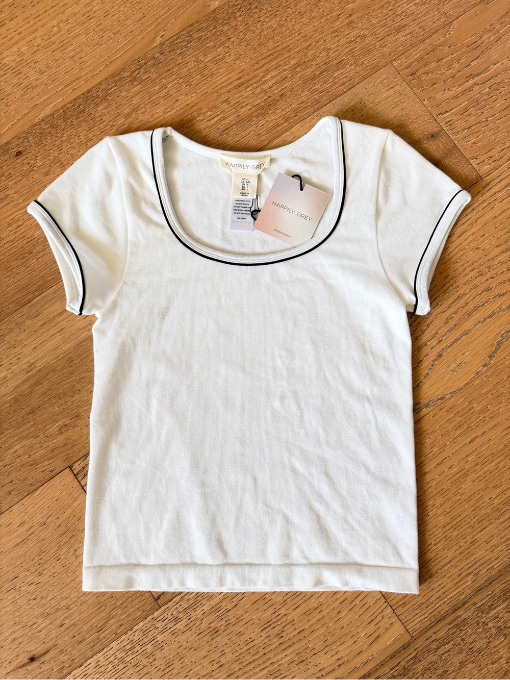 Happily Grey Women’s Short Sleeve Scoop Neck Tee in White with Black Trim